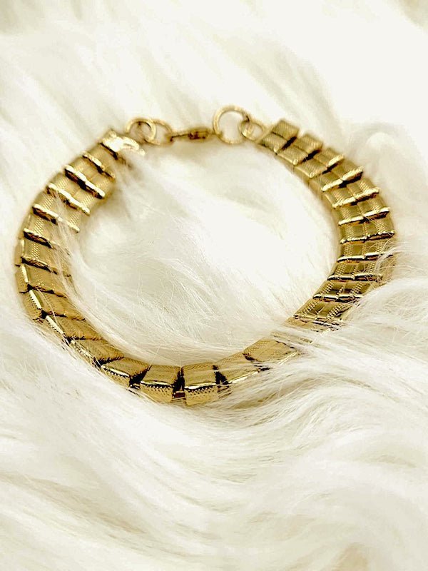 Thick Gold Tone Bracelet - Strings Handmade