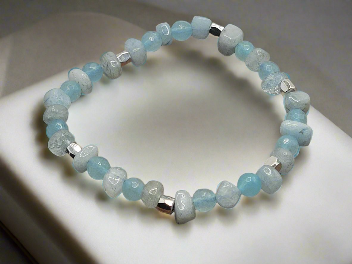 Aquamarine Stretch Bracelet - Strings Handmade