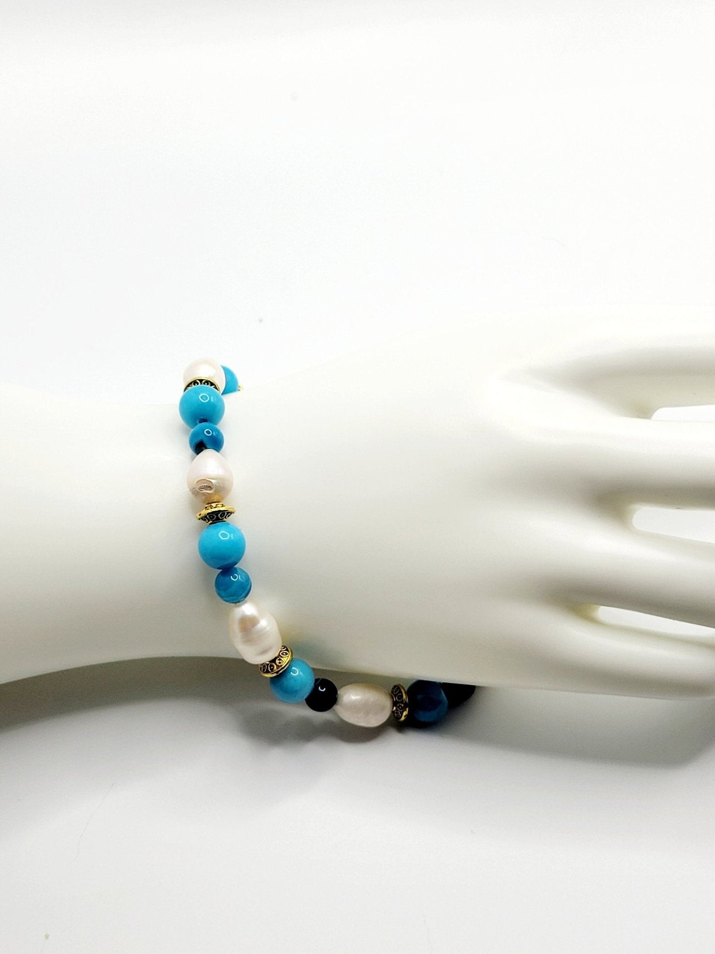 Pearl, Apatite, and Quartzite Bracelet - Strings Handmade
