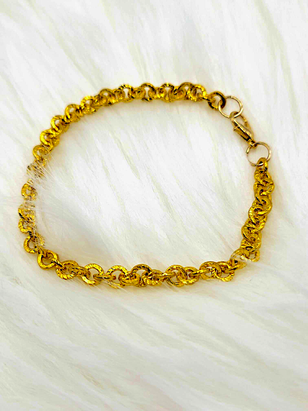 Gold Tone Chain Bracelet