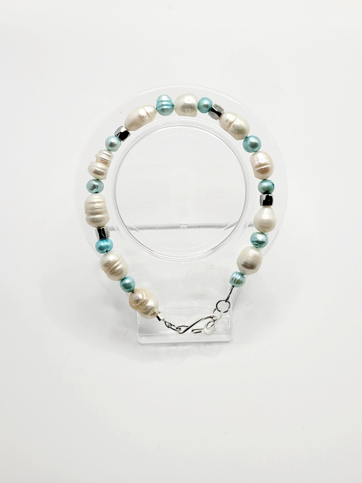 Multicolor Pearl Bracelet - Strings Handmade