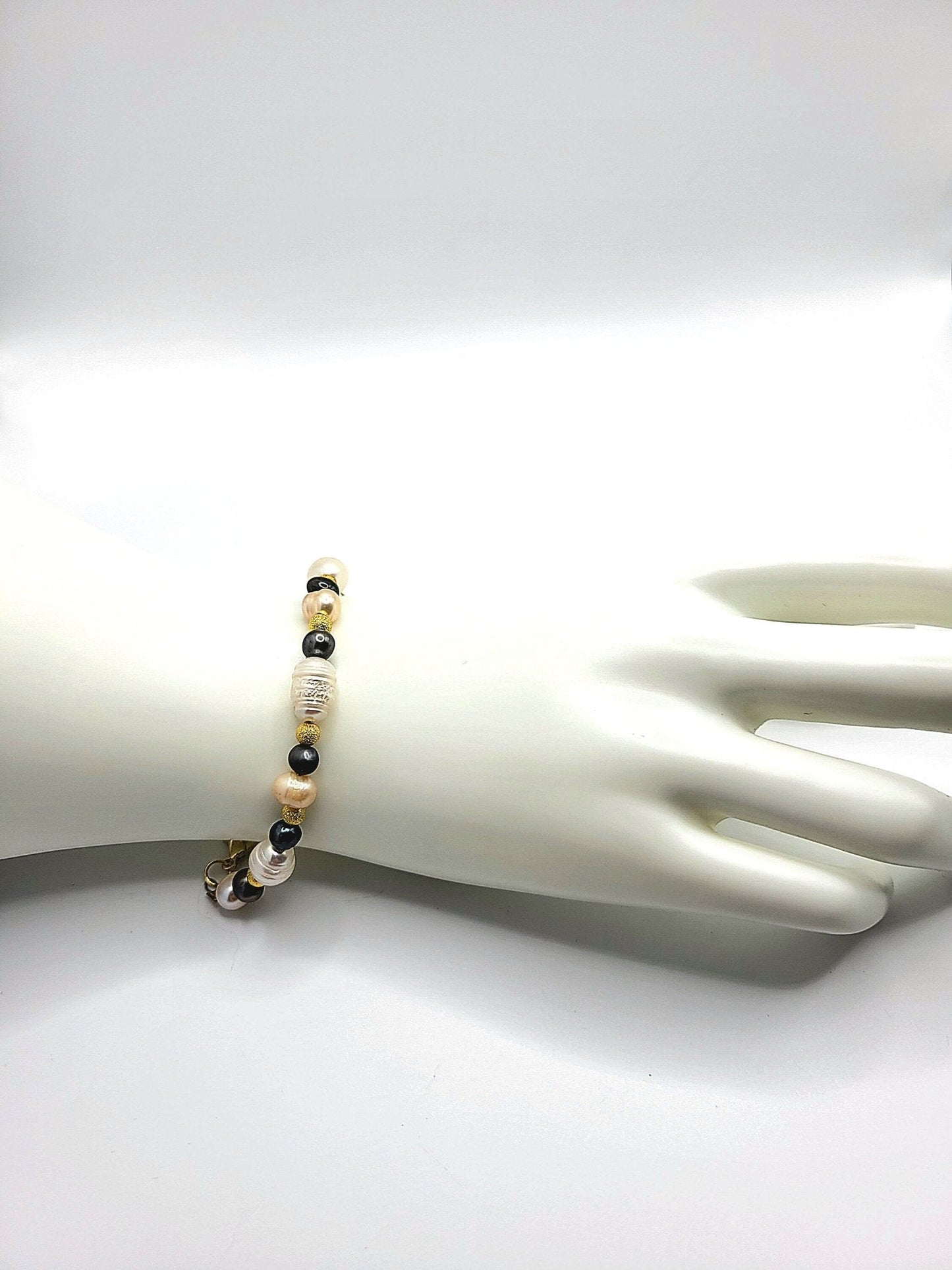 Pearl Bracelet - Strings Handmade